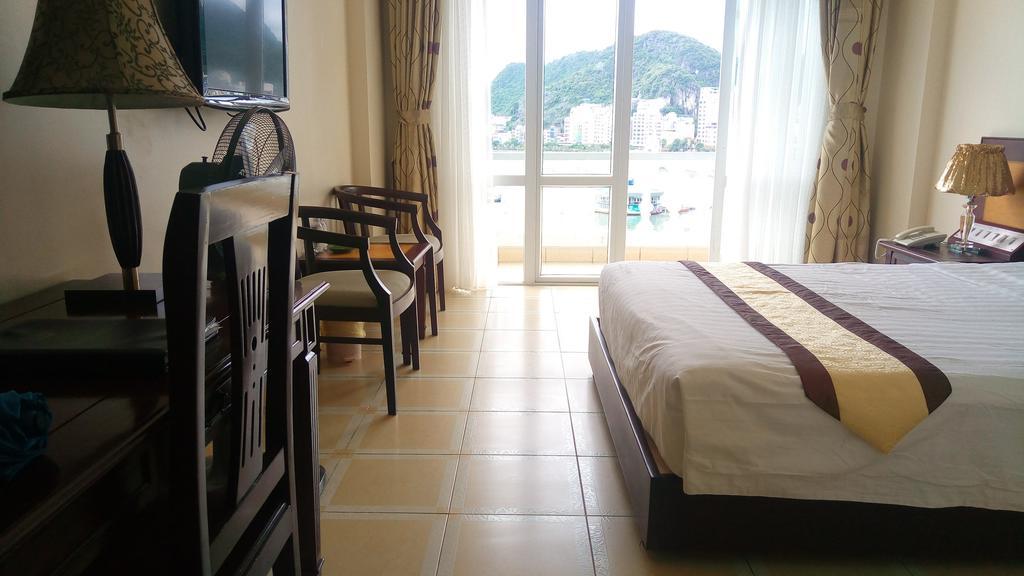 Hung Long Harbour Hotel Cat Ba Dong Khe Sau Exteriér fotografie