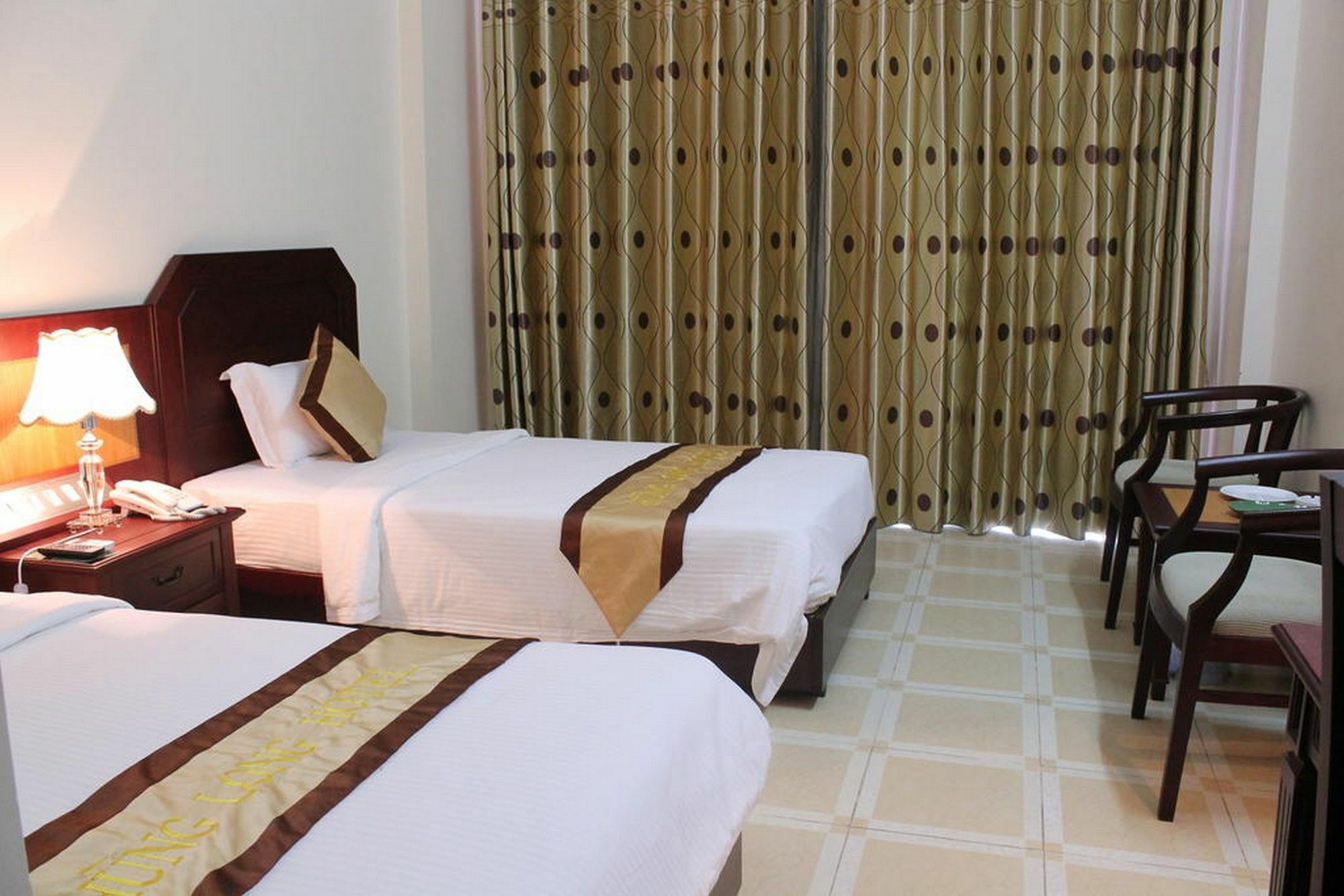 Hung Long Harbour Hotel Cat Ba Dong Khe Sau Exteriér fotografie